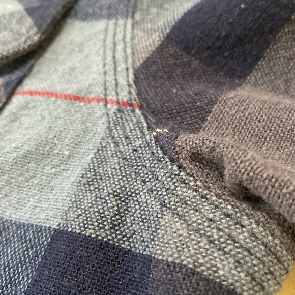 🔥🔥Brixton Bowery flannel. Large Standard fit. Excellent condition!🔥🔥 - Picture 5 of 6